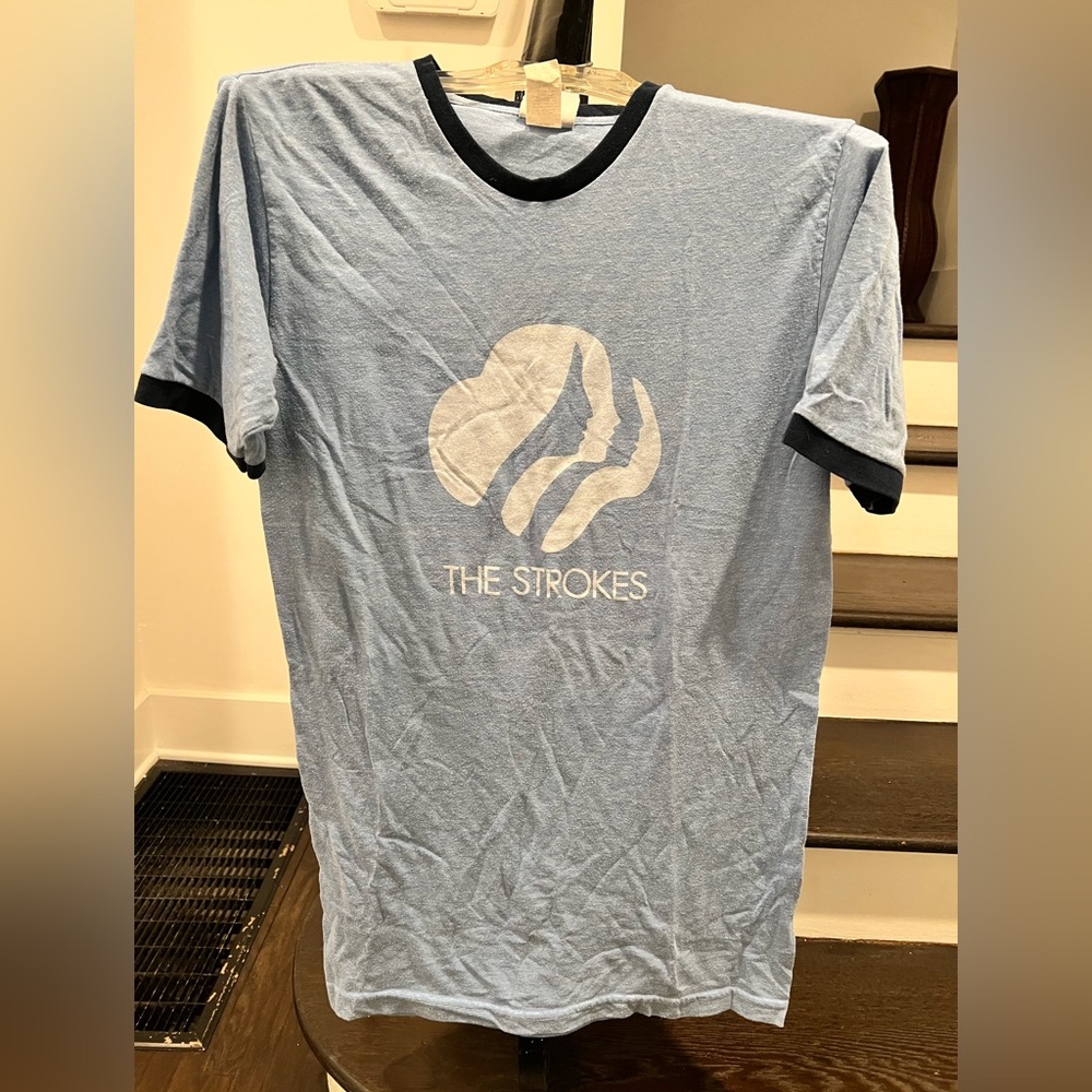 Vintage Strokes Girl Scout T-shirt. Large. No holes or damage.
